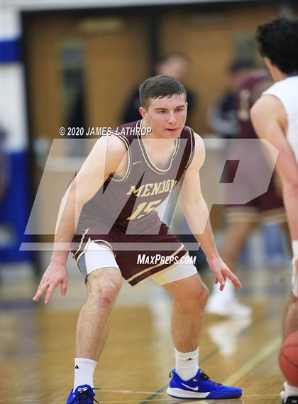 Thumbnail 1 in Irondequoit vs. Mendon (Section V Class1A Semifinal) photogallery.