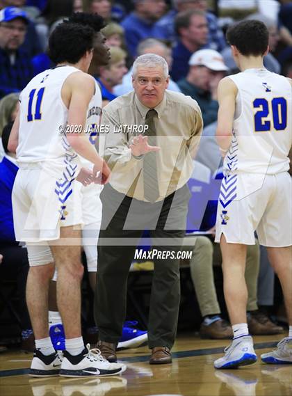 Thumbnail 3 in Irondequoit vs. Mendon (Section V Class1A Semifinal) photogallery.