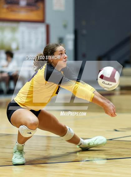 Thumbnail 3 in Campbellsville @ Marion County photogallery.