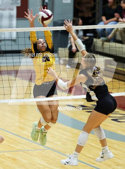 Thumbnail 2 in Campbellsville @ Marion County photogallery.