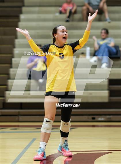 Thumbnail 1 in Campbellsville @ Marion County photogallery.