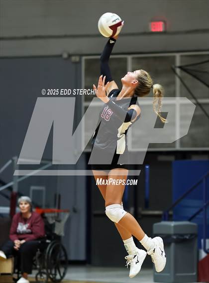 Thumbnail 2 in Campbellsville @ Marion County photogallery.