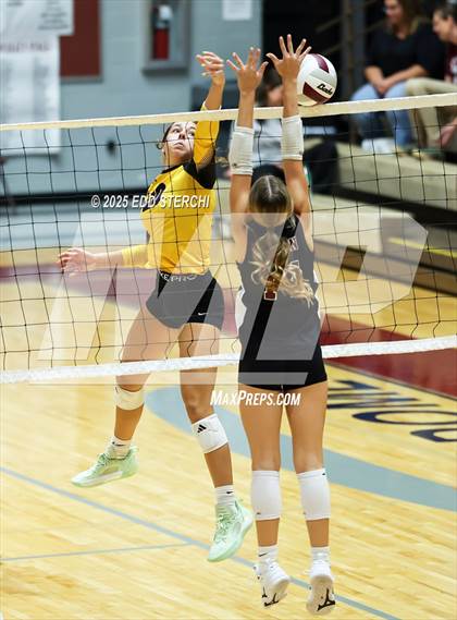 Thumbnail 1 in Campbellsville @ Marion County photogallery.