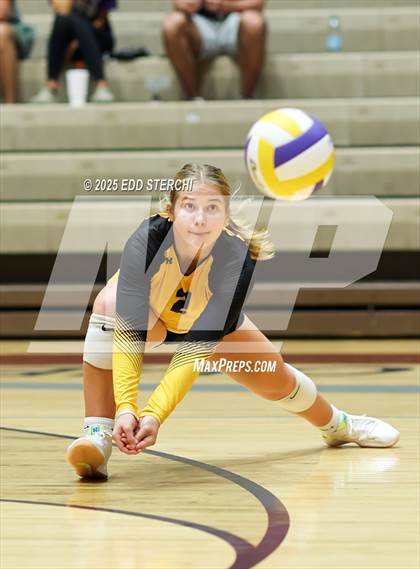 Thumbnail 3 in Campbellsville @ Marion County photogallery.