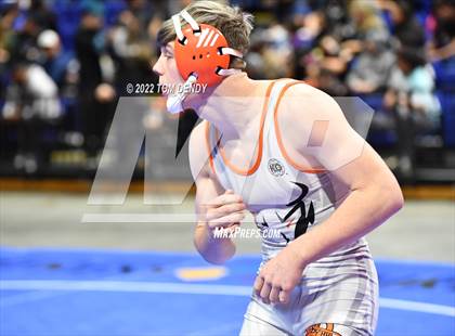 Thumbnail 1 in UIL State Championships - 5A 145lb Final photogallery.
