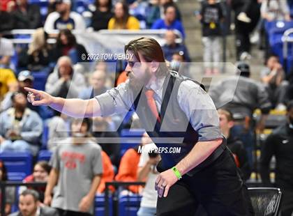 Thumbnail 1 in UIL State Championships - 5A 145lb Final photogallery.