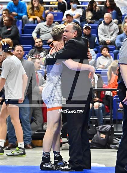 Thumbnail 3 in UIL State Championships - 5A 145lb Final photogallery.