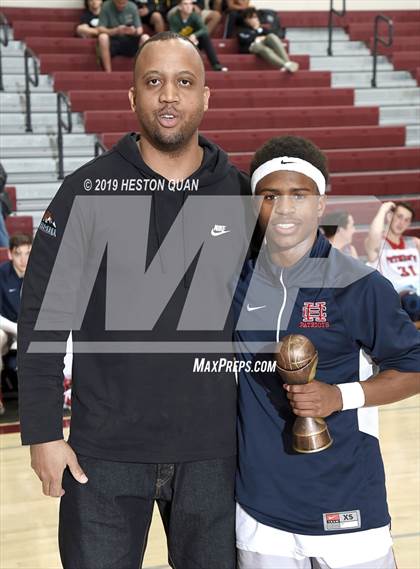 Thumbnail 2 in Hesperia Christian vs. Calipatria (Rancho Mirage Holiday Invitational) photogallery.