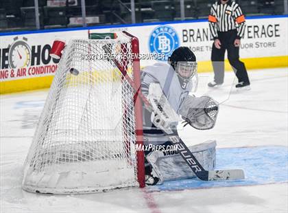 Thumbnail 3 in Battle Mountain vs Crested Butte (CHSAA 4A Final) photogallery.