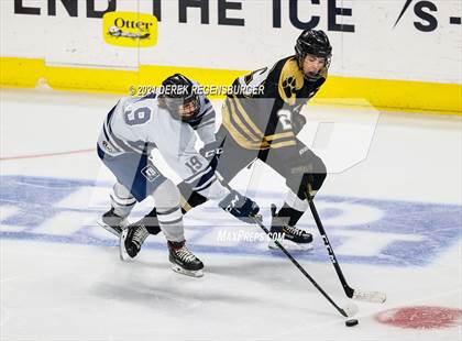Thumbnail 1 in Battle Mountain vs Crested Butte (CHSAA 4A Final) photogallery.