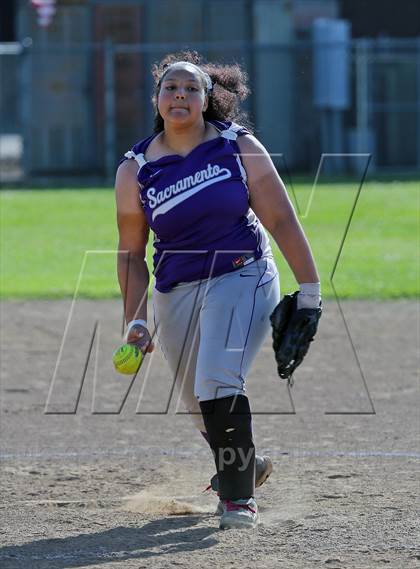Thumbnail 2 in Sacramento vs Bethel (CIF SJS D2 playoff) photogallery.