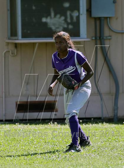 Thumbnail 2 in Sacramento vs Bethel (CIF SJS D2 playoff) photogallery.