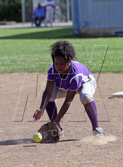 Thumbnail 1 in Sacramento vs Bethel (CIF SJS D2 playoff) photogallery.