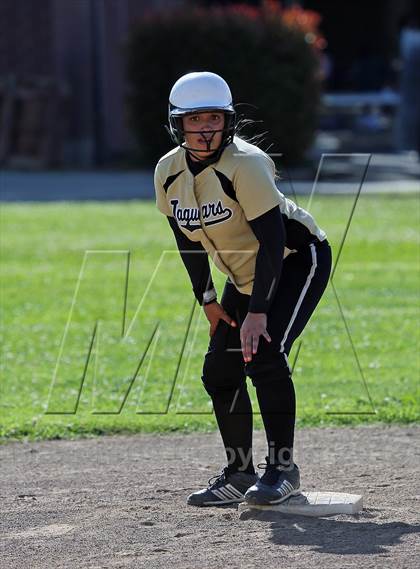 Thumbnail 3 in Sacramento vs Bethel (CIF SJS D2 playoff) photogallery.