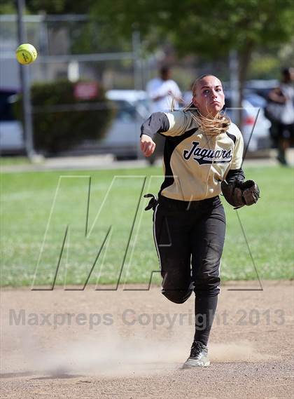 Thumbnail 3 in Sacramento vs Bethel (CIF SJS D2 playoff) photogallery.