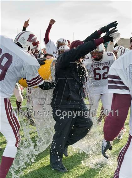 Thumbnail 3 in Tolman vs. Woonsocket (RIIL Division 2 Final) photogallery.