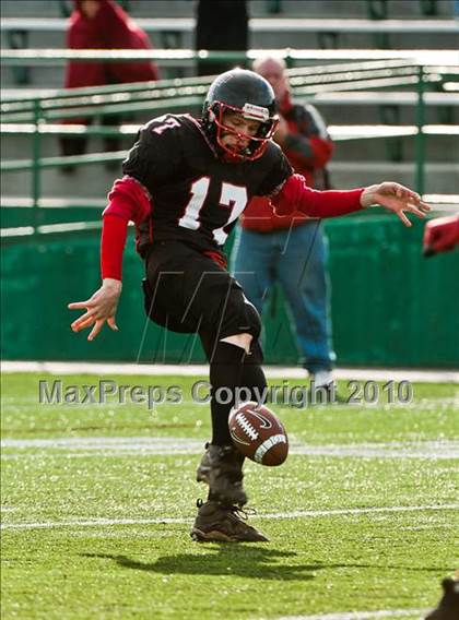 Thumbnail 1 in Tolman vs. Woonsocket (RIIL Division 2 Final) photogallery.