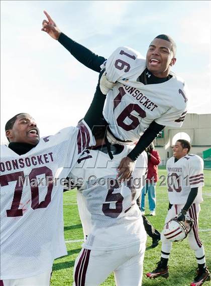 Thumbnail 1 in Tolman vs. Woonsocket (RIIL Division 2 Final) photogallery.