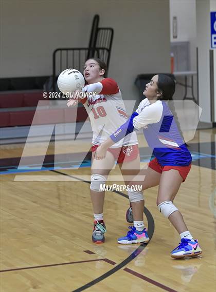 Thumbnail 3 in Estancia vs Navajo Prep photogallery.