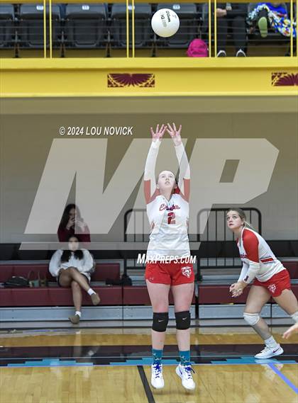 Thumbnail 1 in Estancia vs Navajo Prep photogallery.