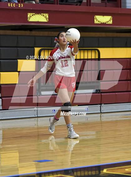 Thumbnail 1 in Estancia vs Navajo Prep photogallery.