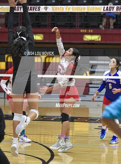 Thumbnail 1 in Estancia vs Navajo Prep photogallery.