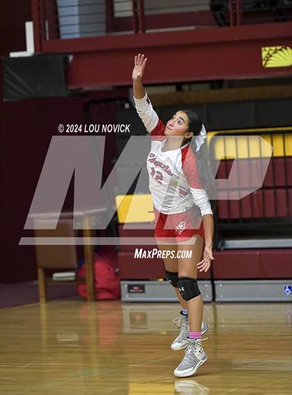 Thumbnail 2 in Estancia vs Navajo Prep photogallery.