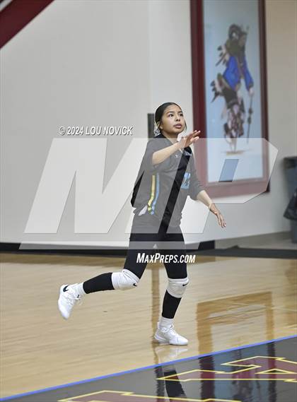 Thumbnail 2 in Estancia vs Navajo Prep photogallery.