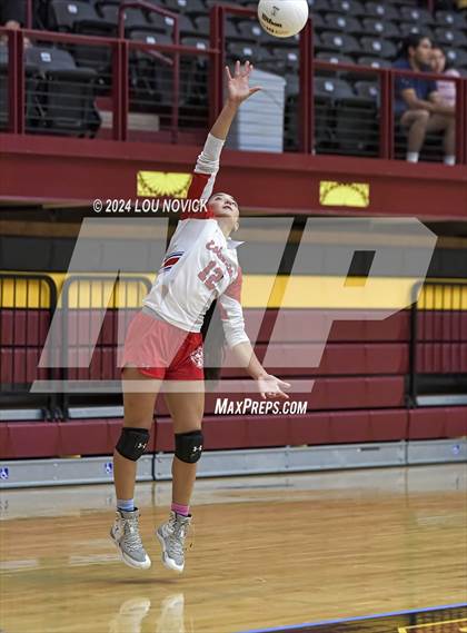 Thumbnail 2 in Estancia vs Navajo Prep photogallery.