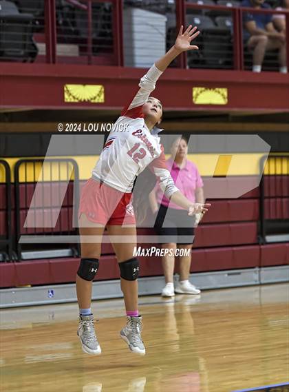 Thumbnail 3 in Estancia vs Navajo Prep photogallery.