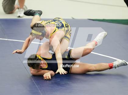 Thumbnail 2 in Section 5 Supersectionals (Division 1 Finals) photogallery.