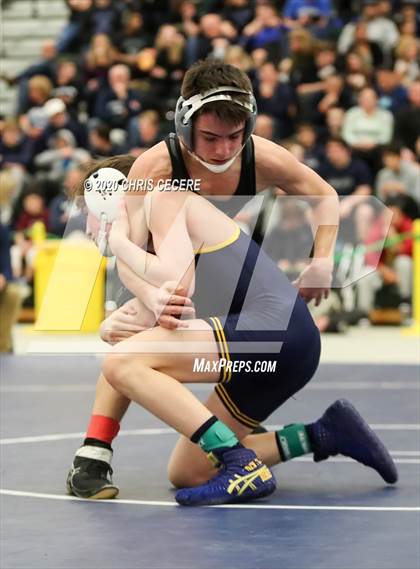 Thumbnail 1 in Section 5 Supersectionals (Division 1 Finals) photogallery.