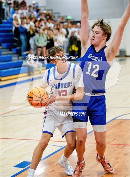 Thumbnail 3 in Centaurus vs Broomfield (Boulder Valley Invitational) photogallery.
