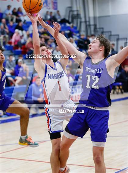 Thumbnail 3 in Centaurus vs Broomfield (Boulder Valley Invitational) photogallery.