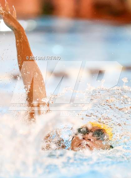Thumbnail 2 in Kellam vs Tallwood photogallery.