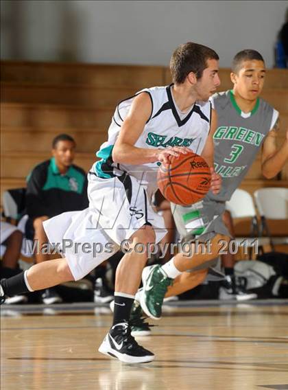 Thumbnail 1 in Santiago vs. Green Valley (MaxPreps Holiday Classic) photogallery.