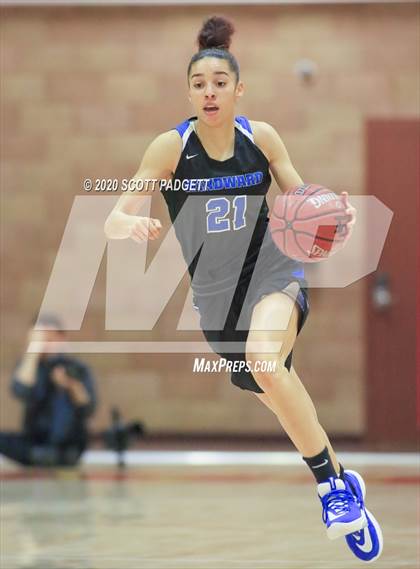 Thumbnail 2 in Windward @ La Jolla Country Day (CIF Open Division Regional Championship) photogallery.