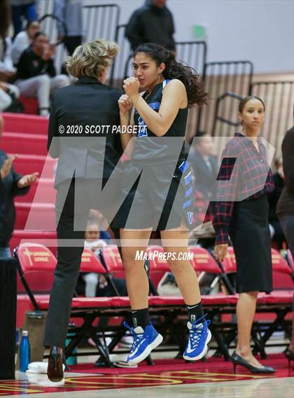 Thumbnail 2 in Windward @ La Jolla Country Day (CIF Open Division Regional Championship) photogallery.