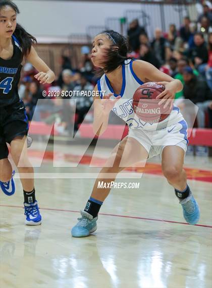 Thumbnail 2 in Windward @ La Jolla Country Day (CIF Open Division Regional Championship) photogallery.
