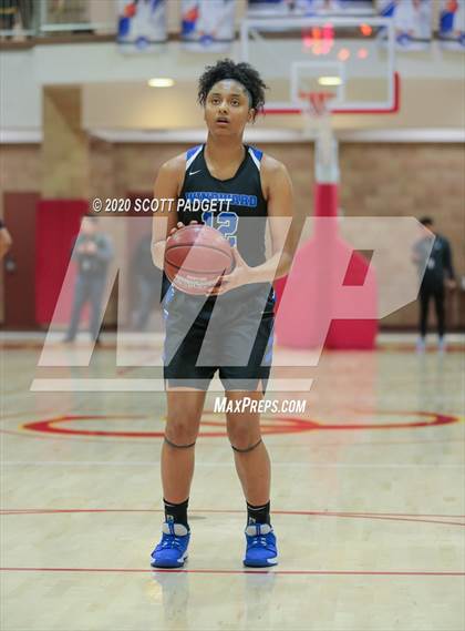 Thumbnail 3 in Windward @ La Jolla Country Day (CIF Open Division Regional Championship) photogallery.