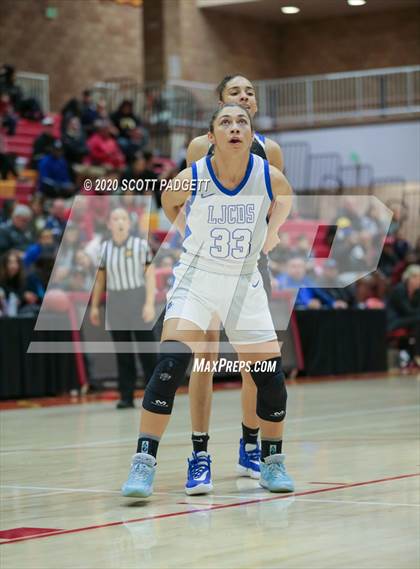 Thumbnail 2 in Windward @ La Jolla Country Day (CIF Open Division Regional Championship) photogallery.