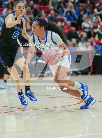 Thumbnail 3 in Windward @ La Jolla Country Day (CIF Open Division Regional Championship) photogallery.