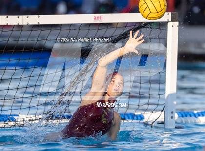 Thumbnail 3 in Sunny Hills vs La Serna (Troy Varsity Winter Classic II) photogallery.