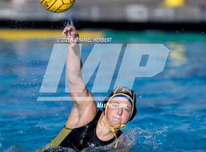 Thumbnail 1 in Sunny Hills vs La Serna (Troy Varsity Winter Classic II) photogallery.