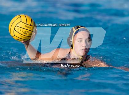 Thumbnail 3 in Sunny Hills vs La Serna (Troy Varsity Winter Classic II) photogallery.
