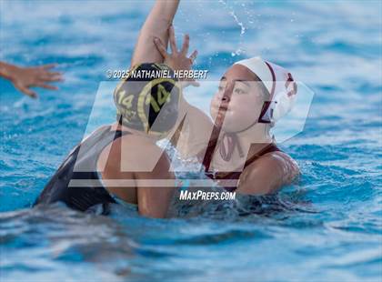 Thumbnail 2 in Sunny Hills vs La Serna (Troy Varsity Winter Classic II) photogallery.