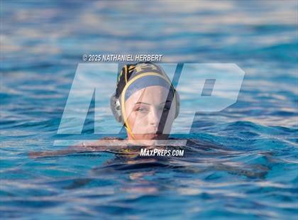 Thumbnail 3 in Sunny Hills vs La Serna (Troy Varsity Winter Classic II) photogallery.
