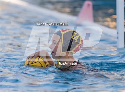 Thumbnail 2 in Sunny Hills vs La Serna (Troy Varsity Winter Classic II) photogallery.