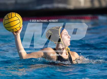 Thumbnail 3 in Sunny Hills vs La Serna (Troy Varsity Winter Classic II) photogallery.