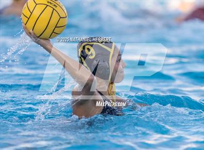 Thumbnail 2 in Sunny Hills vs La Serna (Troy Varsity Winter Classic II) photogallery.